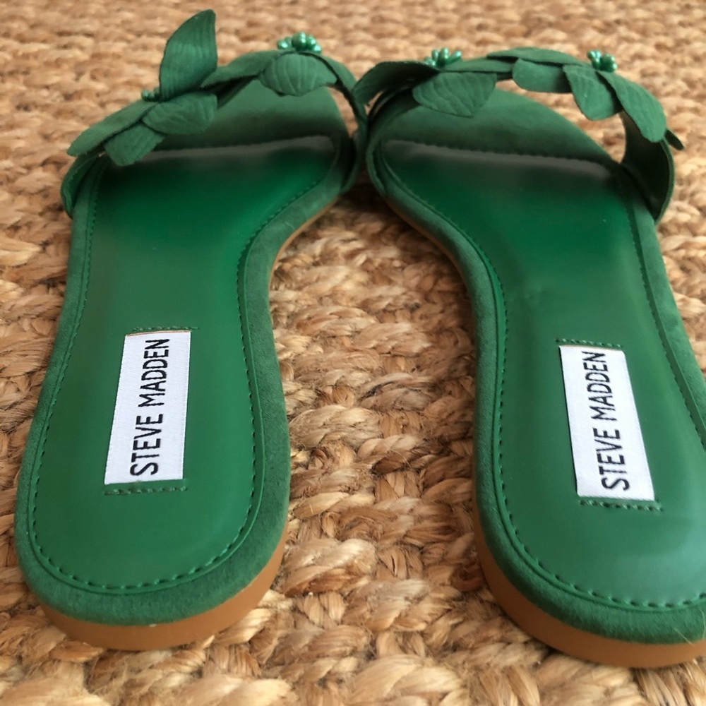 New: Steve Madden Melena Flower Flat Slide Sandals. Size 9 - Picture 7 of 9